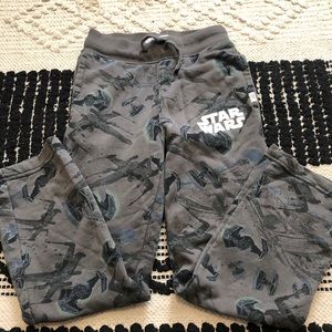 🎀5/$25🎀 gap boys Star Wars sweat pants medium